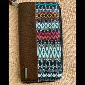 Aero roomy zip wallet. New. Never used